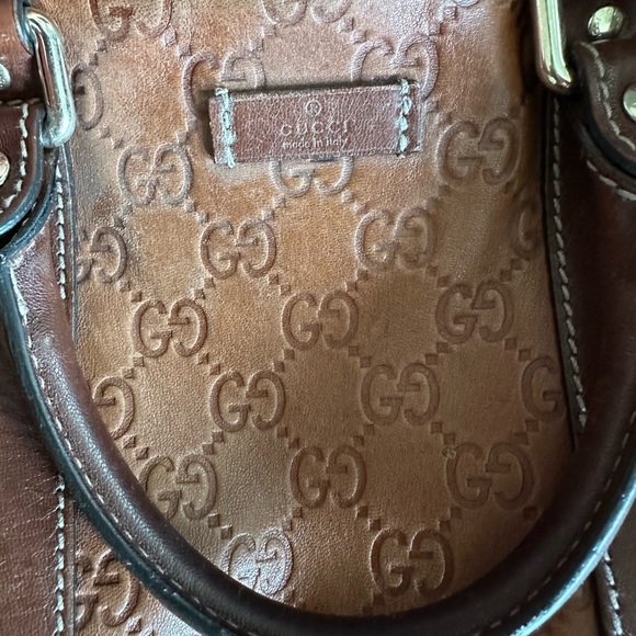 Gucci Handbag - Picture 3 of 4